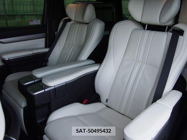 Toyota ALPHARD 2019-02 303635-5