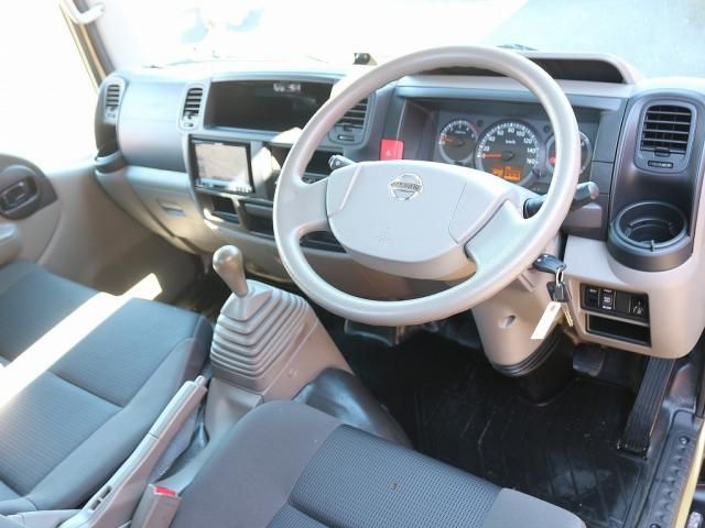 Nissan ATLAS 2017-11 195617-18