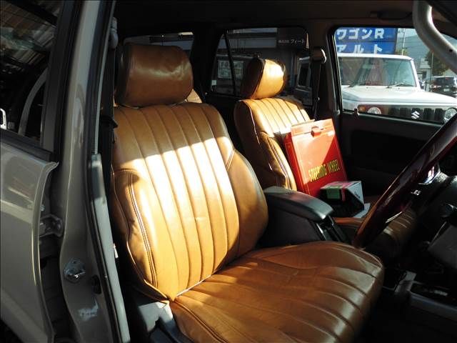 Toyota HILUX SURF 1998-06 235-8