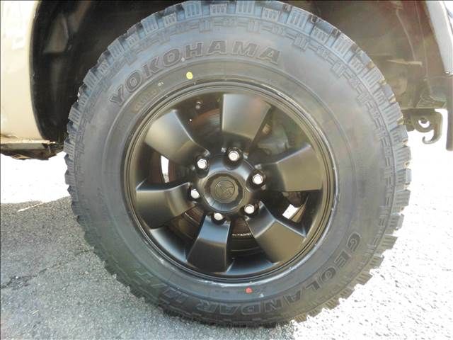 Toyota HILUX SURF 1998-06 235-12