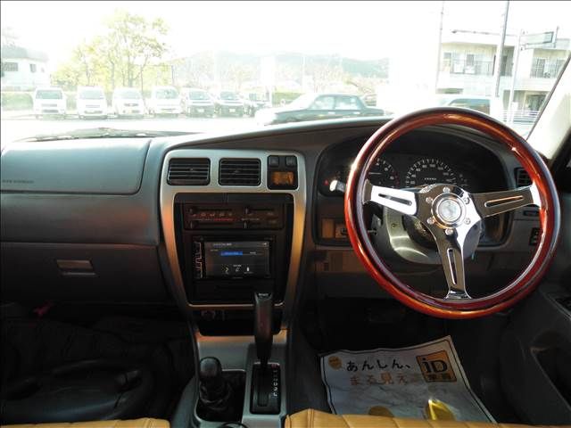 Toyota HILUX SURF 1998-06 235-7
