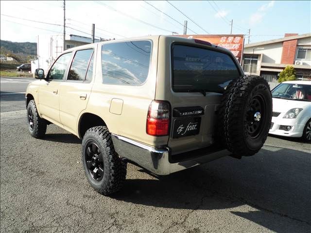 Toyota HILUX SURF 1998-06 235-6
