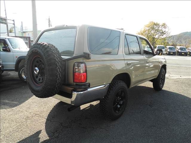 Toyota HILUX SURF 1998-06 235-1