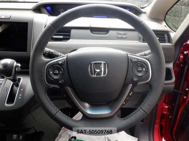 Honda FREED 2022-09 302944-3
