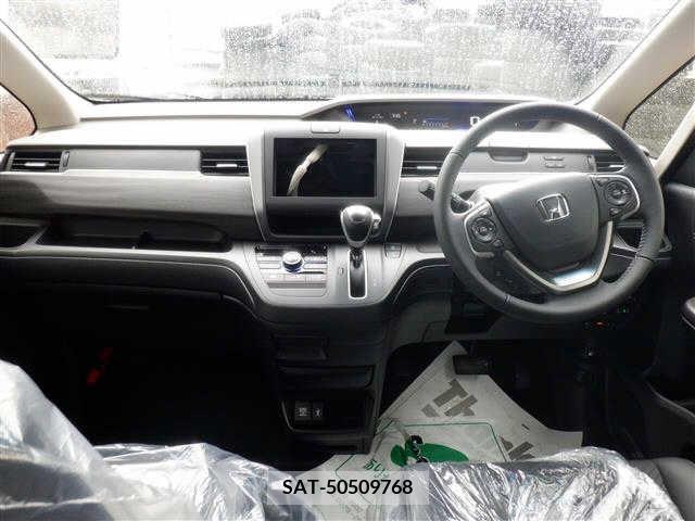 Honda FREED 2022-09 302944-1