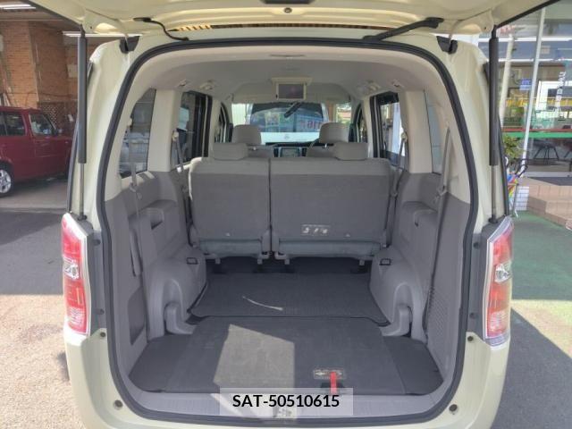 Honda STEP WGN 2010-04 368781-26