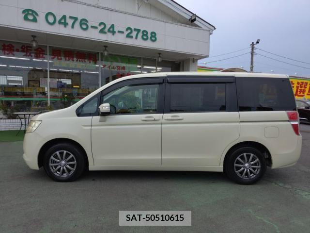 Honda STEP WGN 2010-04 368781-11
