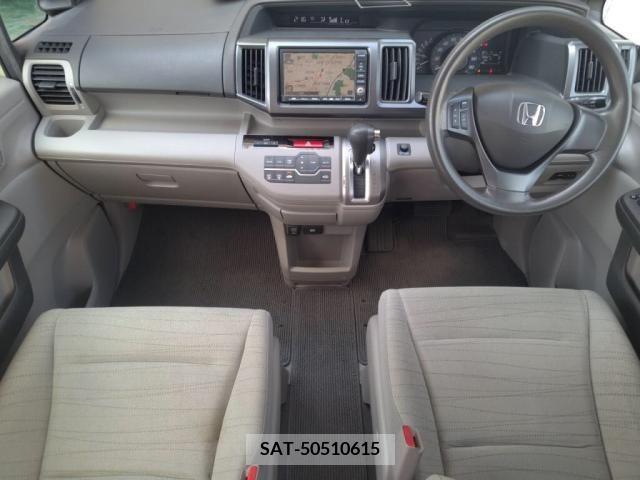 Honda STEP WGN 2010-04 368781-2