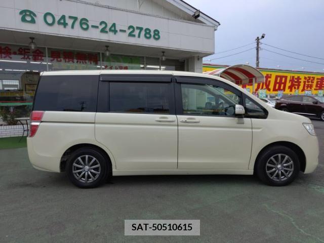 Honda STEP WGN 2010-04 368781-10