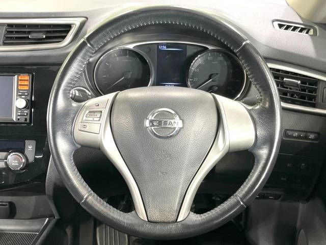 Nissan X-TRAIL 2014-04 2804-11