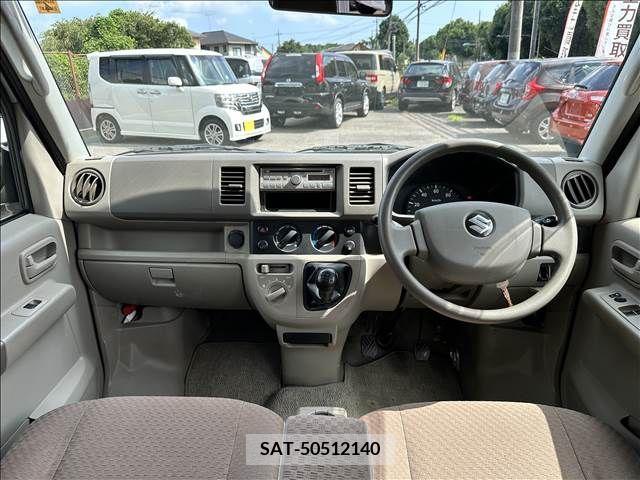 Suzuki EVERY 2011-04 359979-1