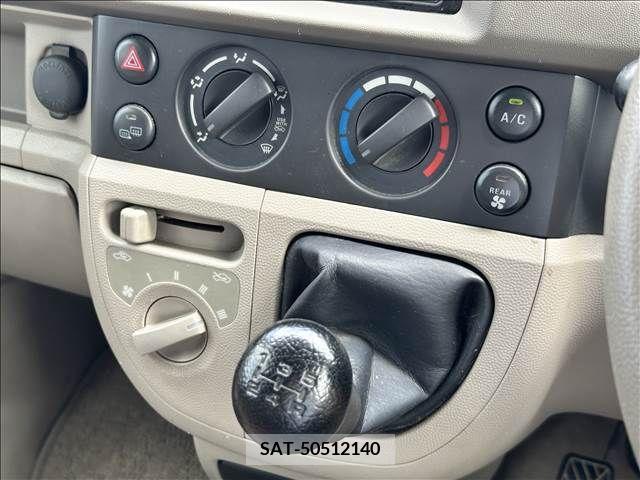 Suzuki EVERY 2011-04 359979-13