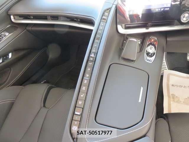 Chevrolet CORVETTE 2021-09 254340-12