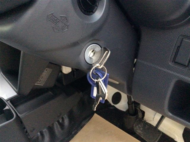 Nissan CLIPPER 2020-12 15252-13