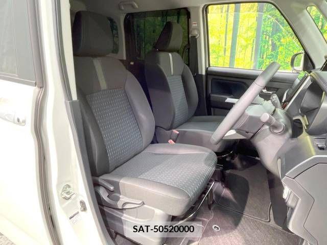 Toyota ROOMY 2021-07 215026-8