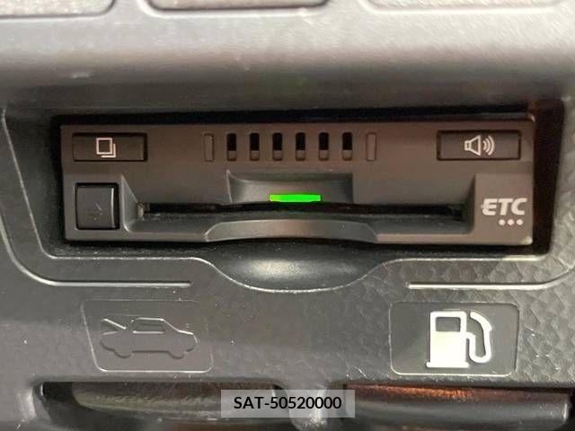 Toyota ROOMY 2021-07 215026-7