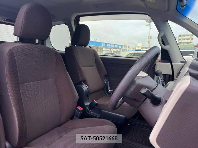 Toyota SPADE 2014-03 368730-8