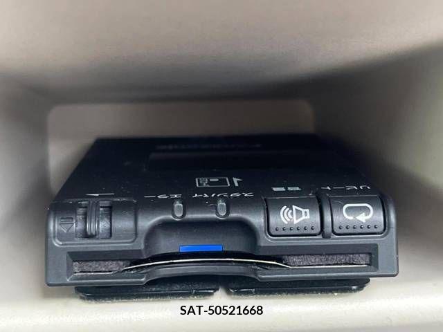 Toyota SPADE 2014-03 368730-6