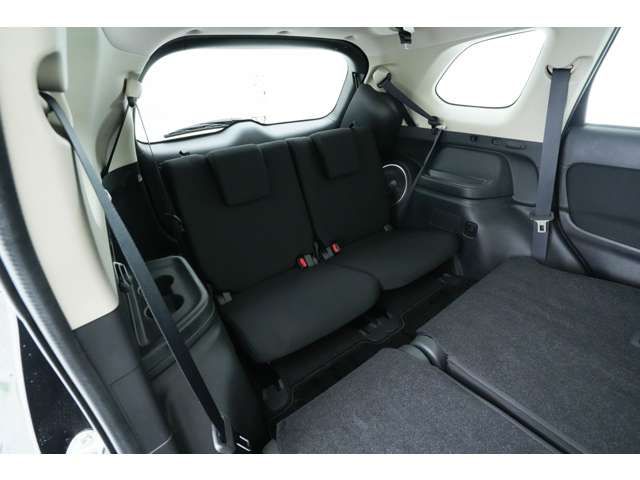 Mitsubishi OUTLANDER 2016-03 181129-7