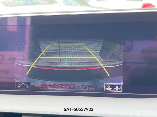 Lexus ES 2019-01 300386-3