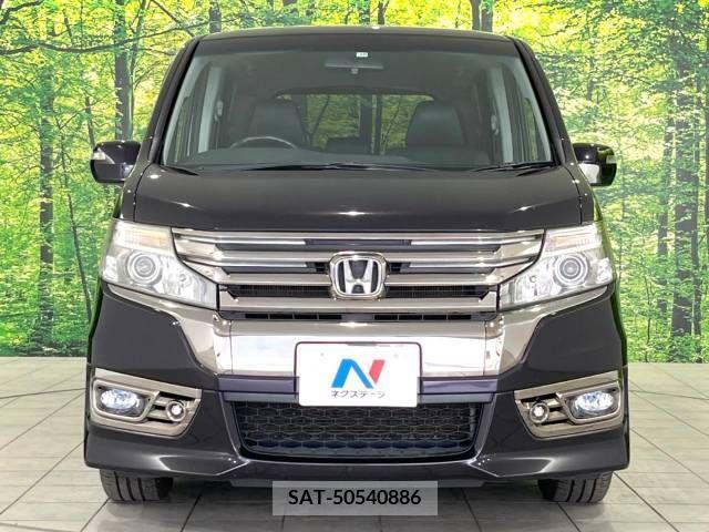 Honda e 2013-10 385641-14
