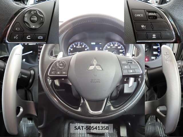 Mitsubishi OUTLANDER 2018-02 303333-8