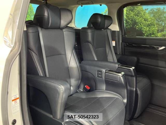 Toyota ALPHARD 2019-03 355570-8