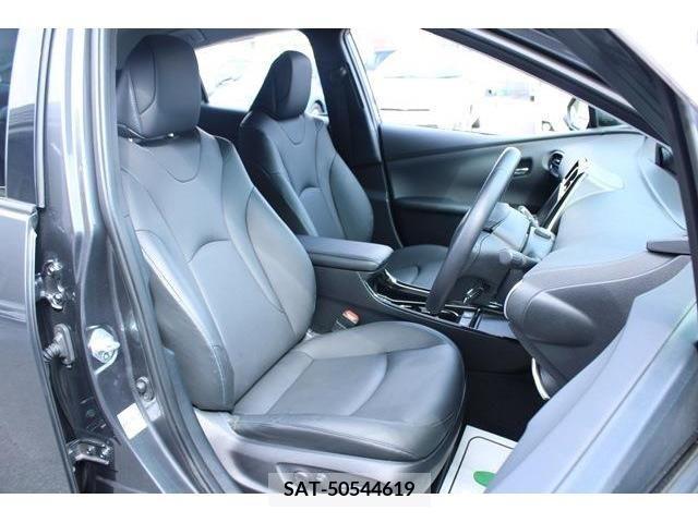 Toyota PRIUS 2019-10 366664-13