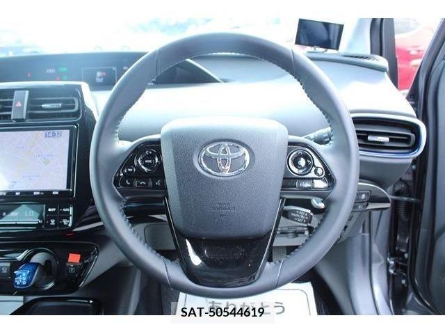 Toyota PRIUS 2019-10 366664-16