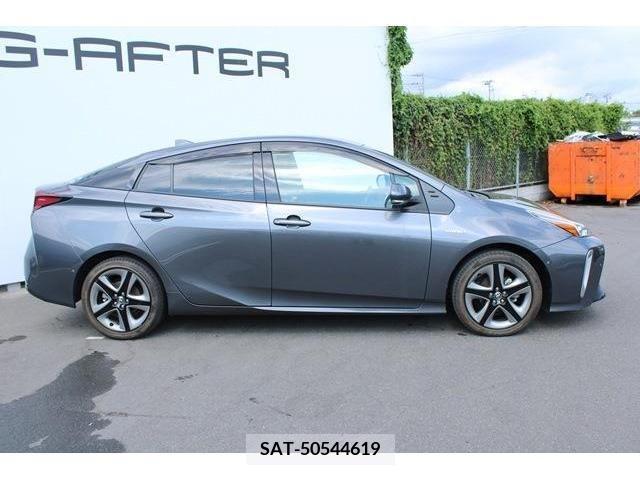 Toyota PRIUS 2019-10 366664-6