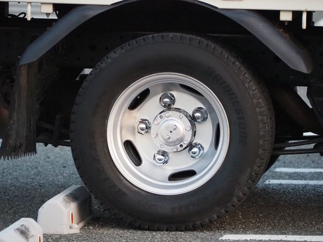 Mitsubishi CANTER 2015-08 19502-6