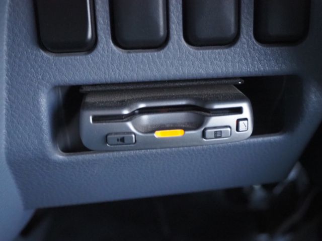 Mitsubishi CANTER 2015-08 19502-15