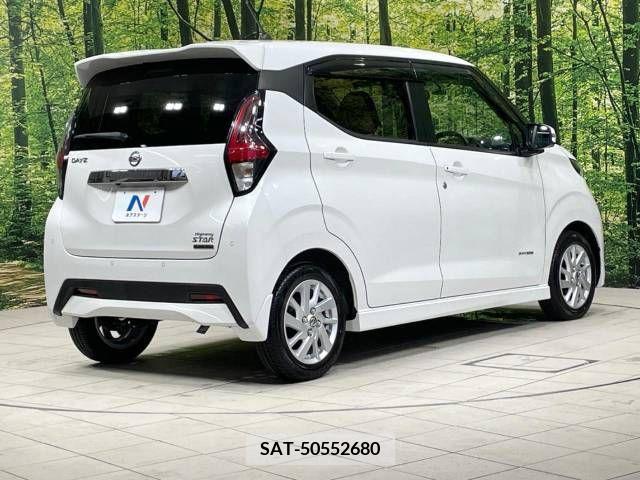 Nissan DAYZ 2019-07 326568-17