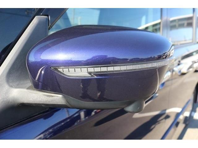 Nissan SERENA 2018-05 4821-7