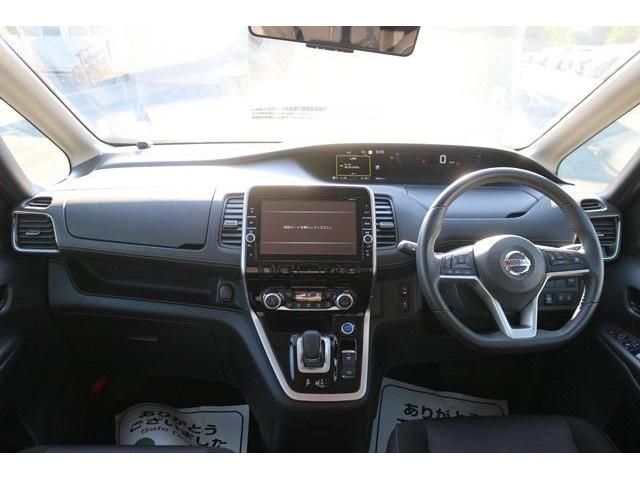 Nissan SERENA 2018-05 4821-12