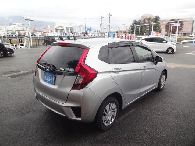 Honda FIT 2016-09 194431-1