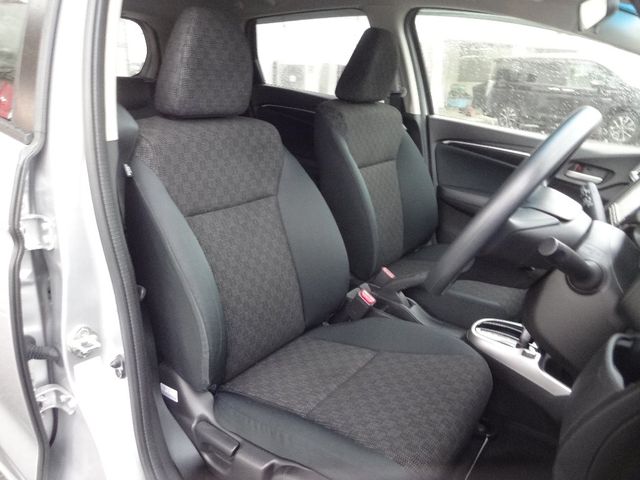 Honda FIT 2016-09 194431-12