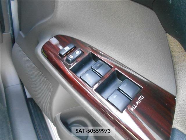 Toyota MARK X 2012-02 238986-19