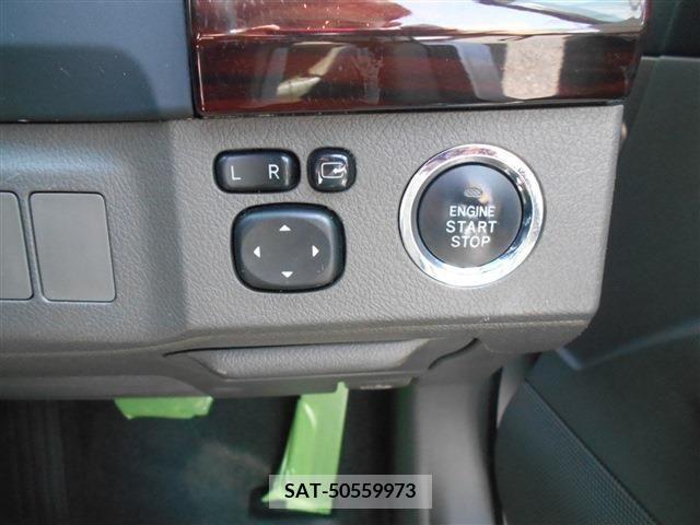 Toyota MARK X 2012-02 238986-18