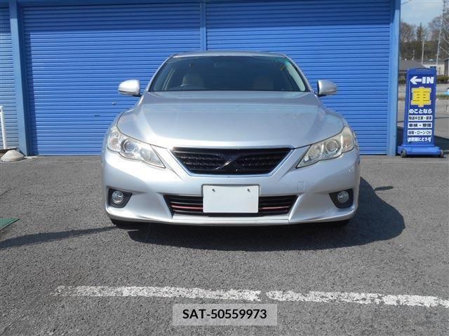 Toyota MARK X 2012-02 238986-1
