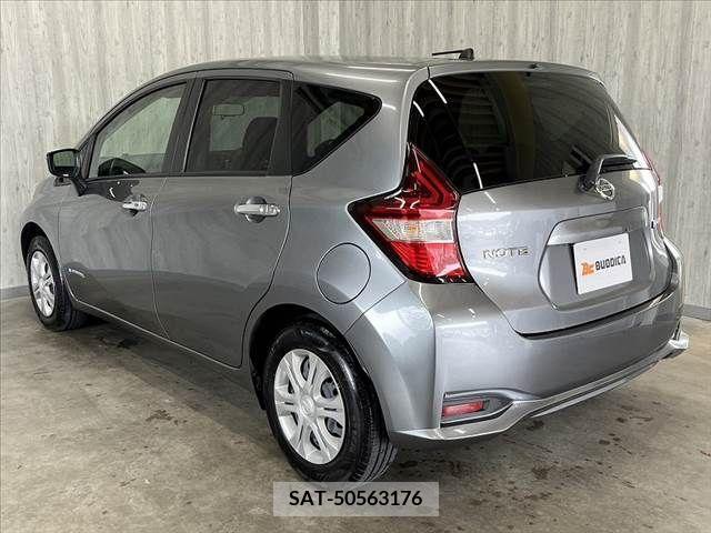 Nissan NOTE 2017-05 305373-12