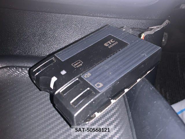 Toyota PRIUS 2016-09 384493-10