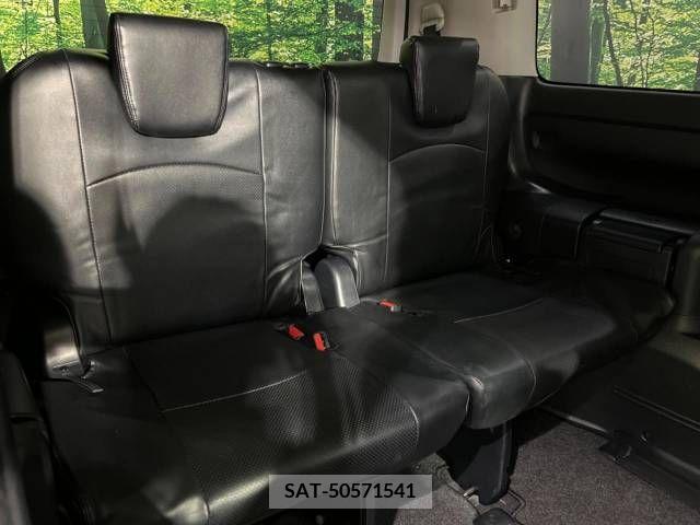 Toyota VOXY 2016-06 338340-10
