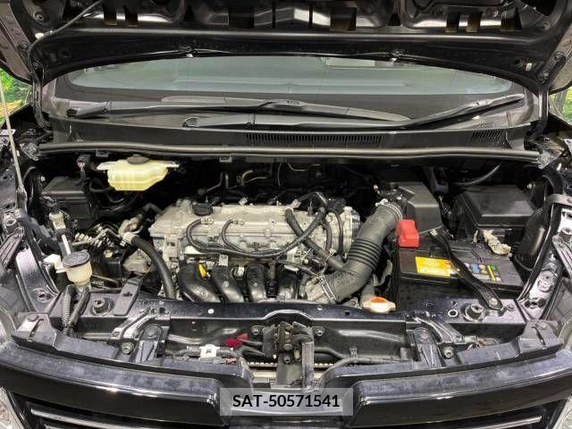 Toyota VOXY 2016-06 338340-19