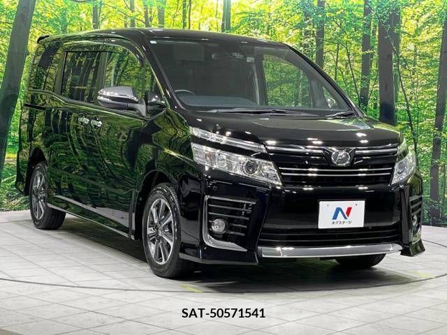 Toyota VOXY 2016-06 338340-17