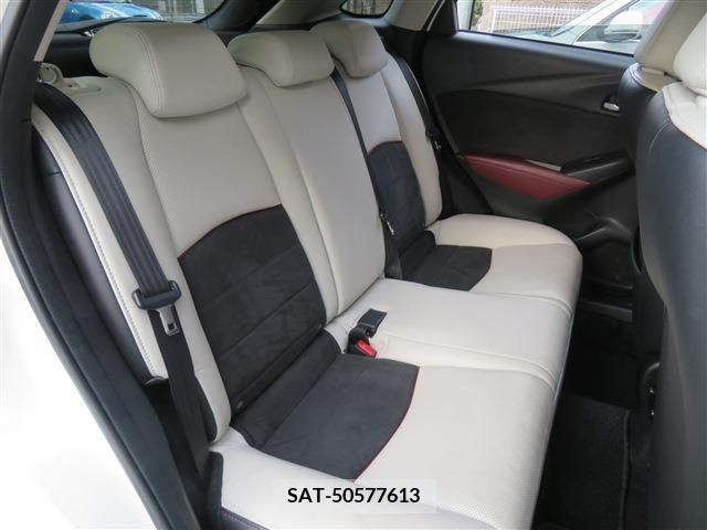 Mazda CX-3 2015-02 235937-10