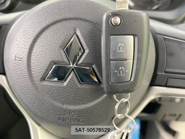 Mitsubishi EK WAGON 2022-03 300876-5