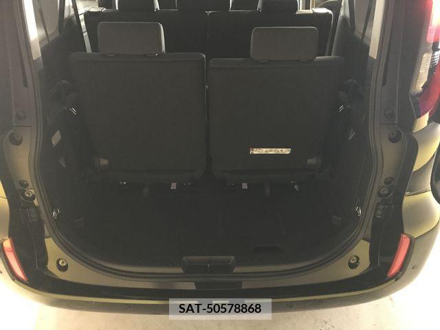 Toyota SIENTA 2022-10 298348-6