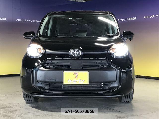 Toyota SIENTA 2022-10 298348-9