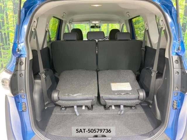 Toyota SIENTA 2017-07 351386-11